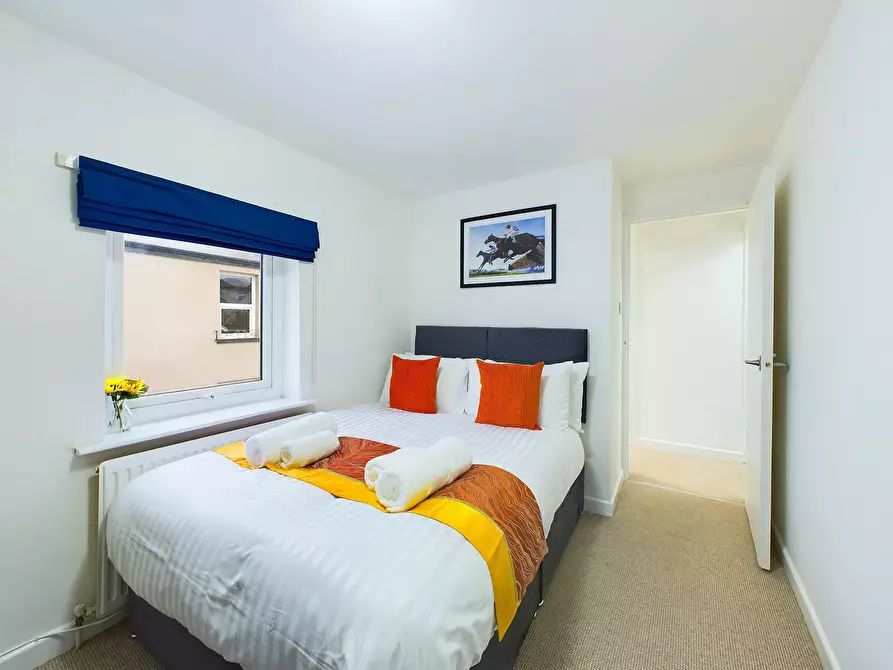 Immagine 4 di Casa indipendente in affitto  in Portland Square a Prestbury