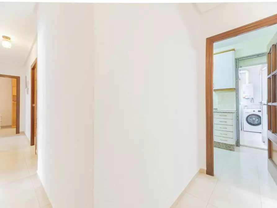 Immagine 7 di Camera in affitto  in Carrer de la Mare de Déu de la Cabeza a Valencia