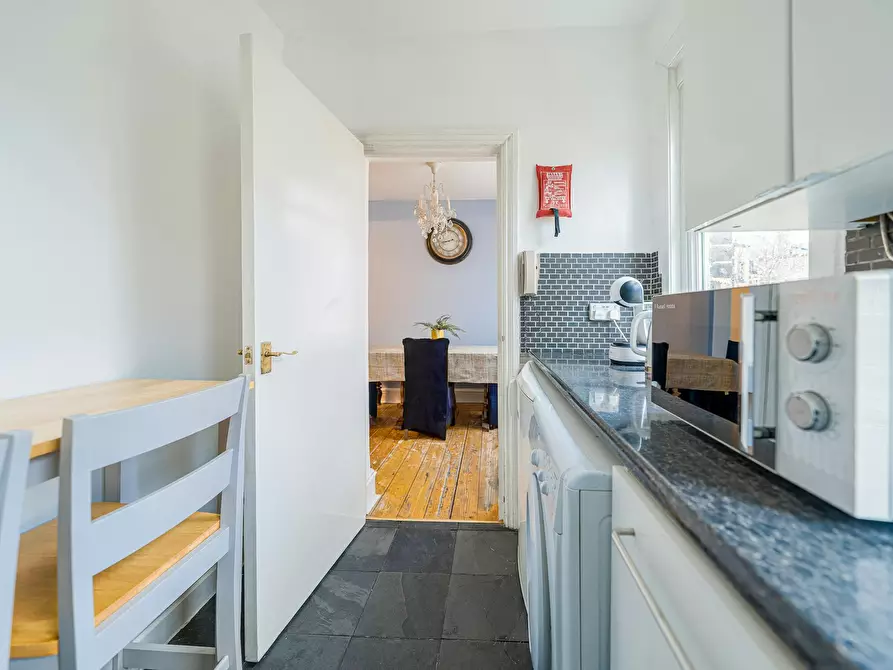 Immagine 8 di Appartamento in affitto  in Tower Bridge Road a Camberwell