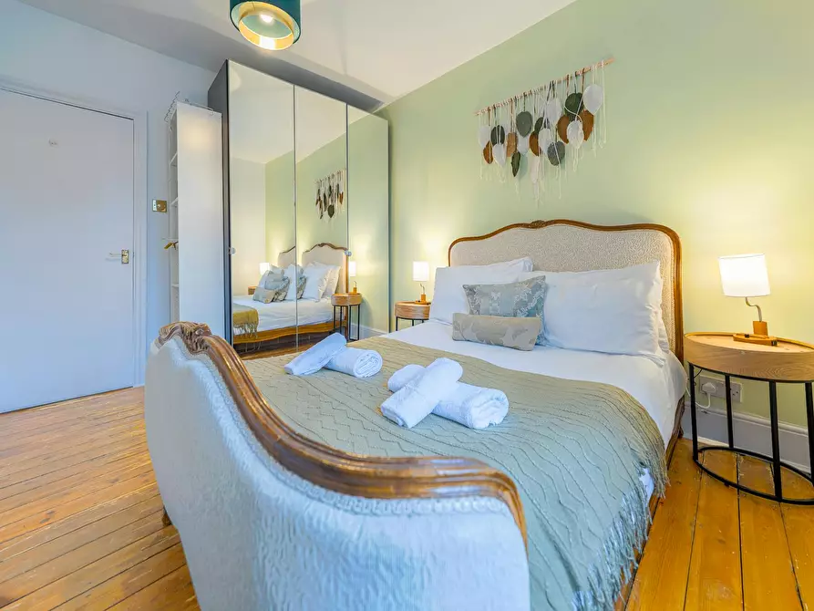 Immagine 9 di Appartamento in affitto  in Tower Bridge Road a Camberwell