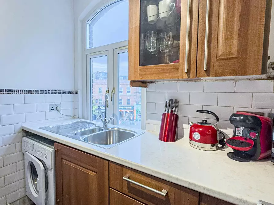 Immagine 8 di Appartamento in affitto  in Tower Bridge Road a Camberwell
