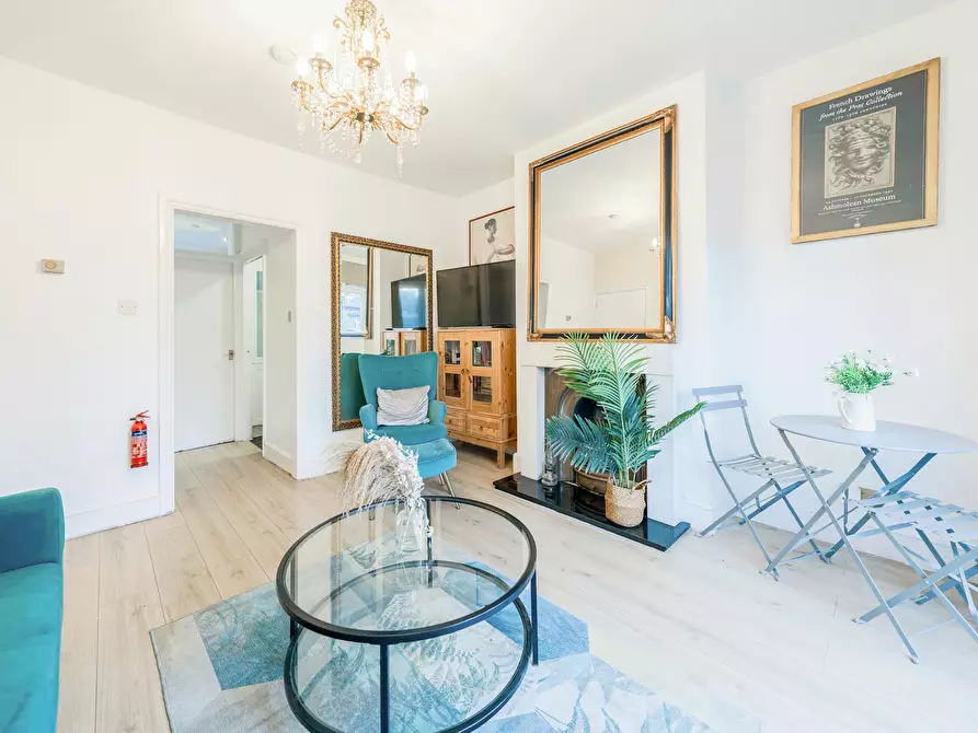Immagine 2 di Appartamento in affitto  in Tower Bridge Road a Camberwell