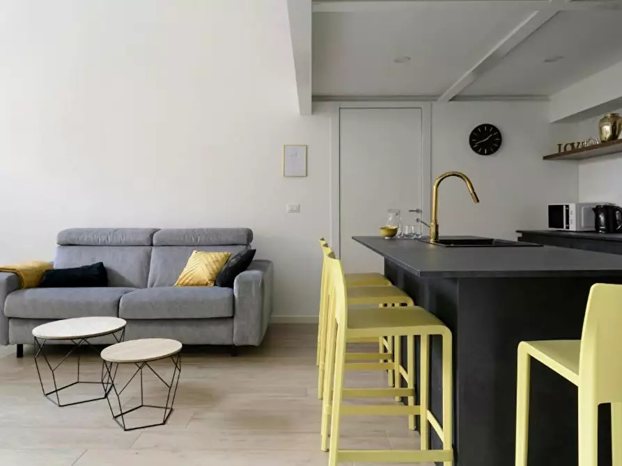 Immagine 6 di Appartamento in affitto  in Via Pier Antonio Rappini a Bologna