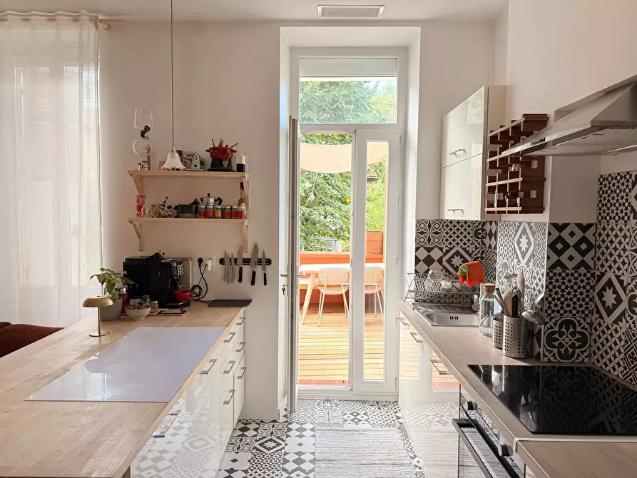 Immagine 5 di Appartamento in affitto  in Rue Paradis a Marseille 08