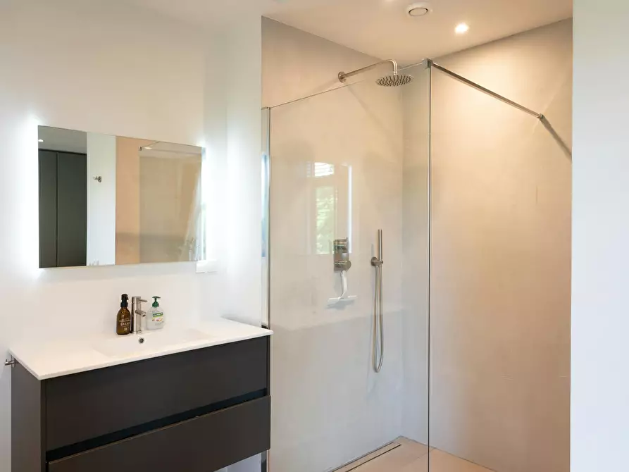 Immagine 5 di Appartamento in affitto  in Baarsjesweg a Amsterdam