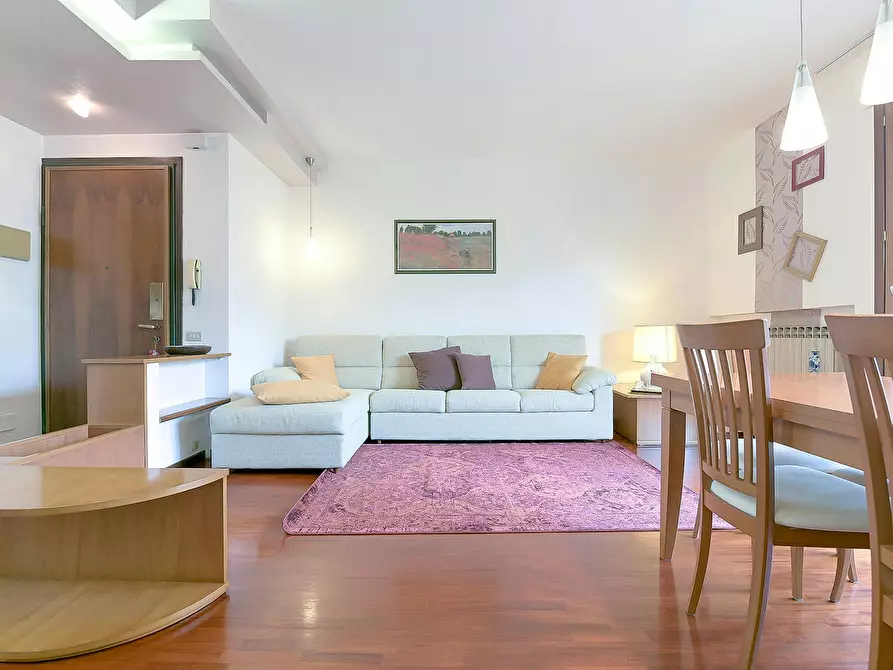 Immagine 5 di Appartamento in affitto  in Via Indri a Venezia