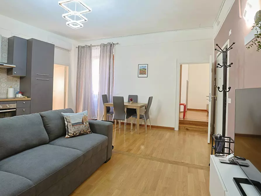 Immagine 8 di Appartamento in affitto  in Via del Sole a Firenze