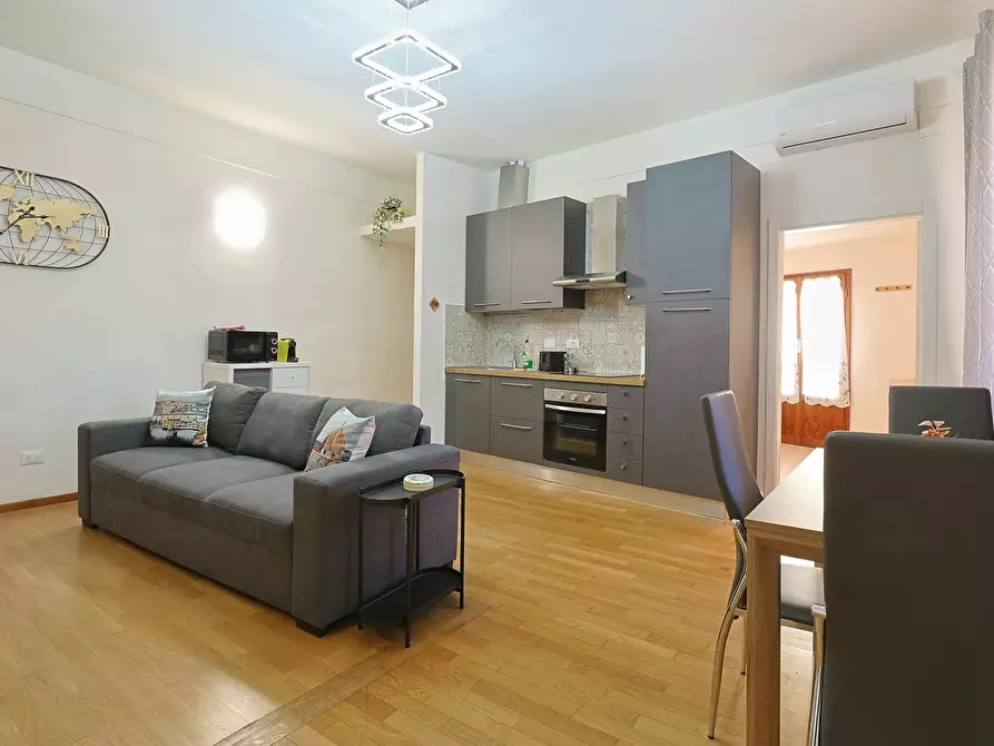 Immagine 5 di Appartamento in affitto  in Via del Sole a Firenze