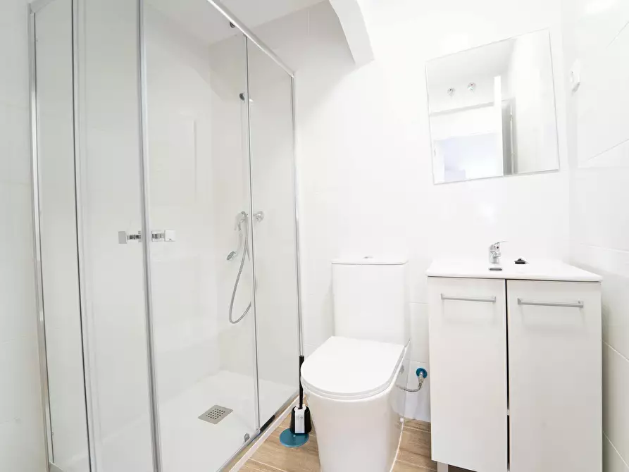 Immagine 9 di Camera in affitto  in Calle de Manuel Maroto a Madrid