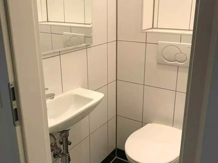 Immagine 1 di Camera in affitto  in Schwanthalerstraße a Frankfurt am Main