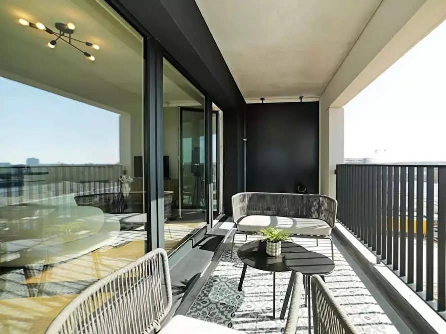 Immagine 1 di Appartamento in affitto  in Friederike-Nadig-Allee a München