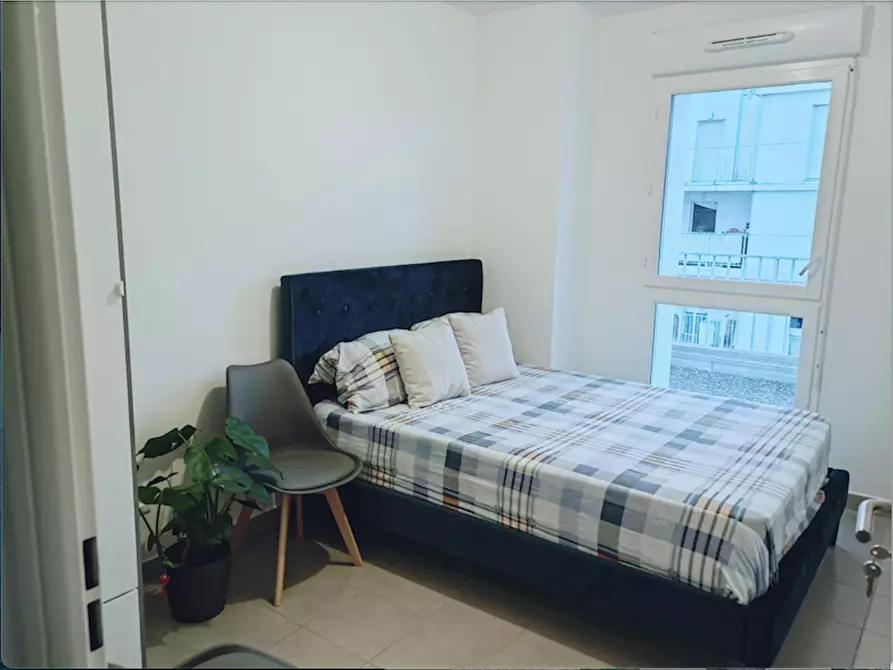 Immagine 1 di Camera in affitto  in Avenue Marcel Dassault a Bordeaux