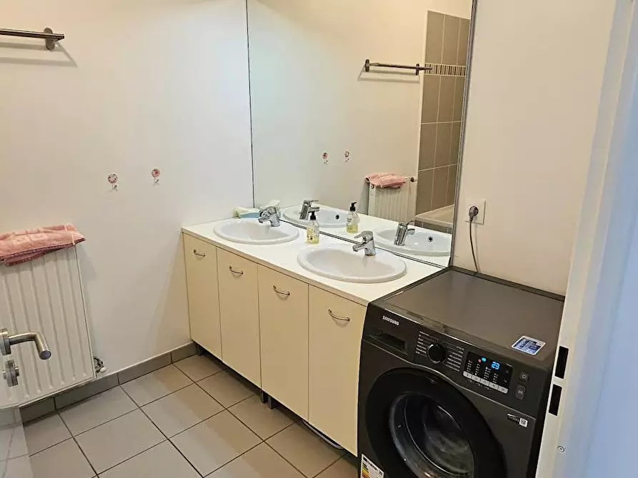 Immagine 7 di Camera in affitto  in Avenue Marcel Dassault a Bordeaux