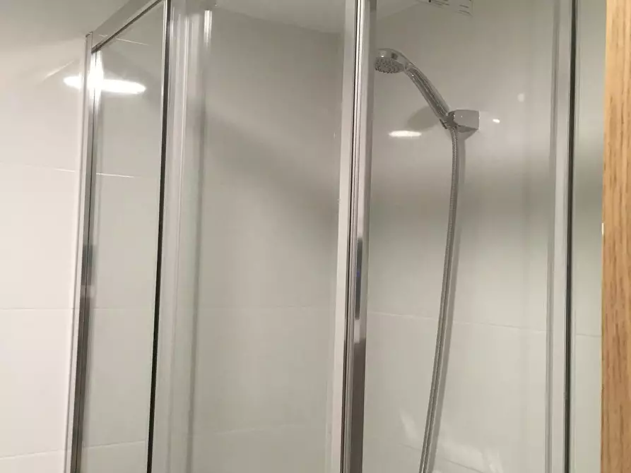 Immagine 4 di Camera in affitto  in Calle de Cervantes a Base Aerea Conjunta Torrejon