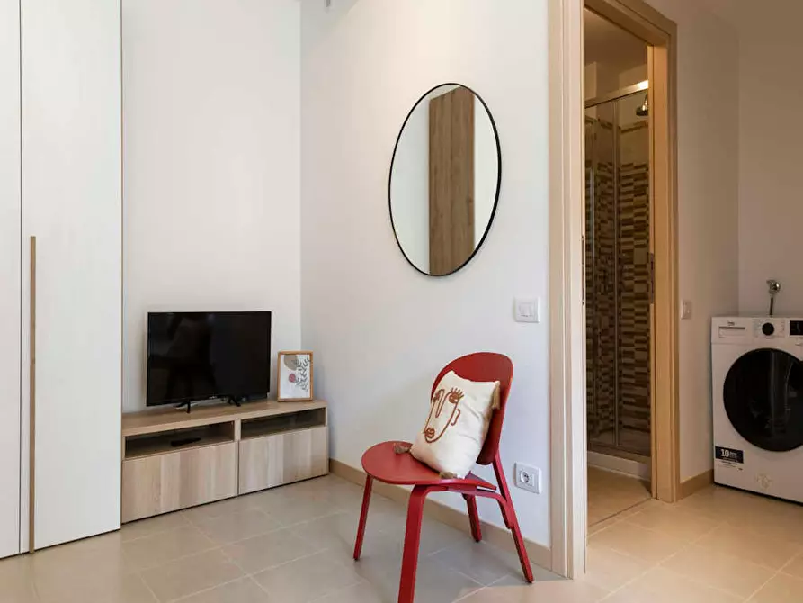 Immagine 5 di Appartamento in affitto  in Via Gardone a Milano