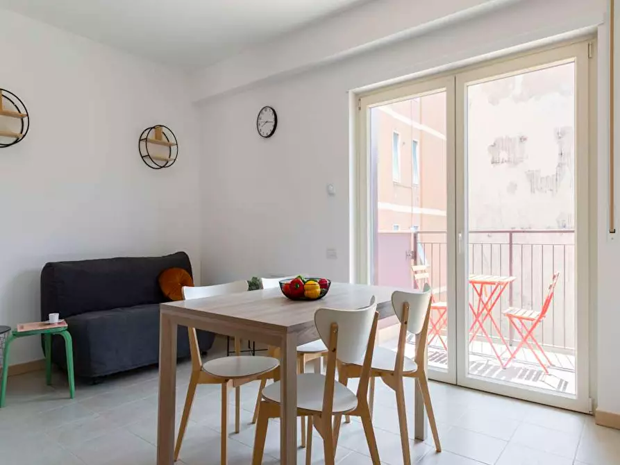 Immagine 6 di Appartamento in affitto  in Via Gardone a Milano