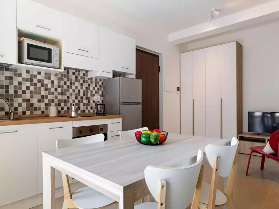 Immagine 7 di Appartamento in affitto  in Via Gardone a Milano