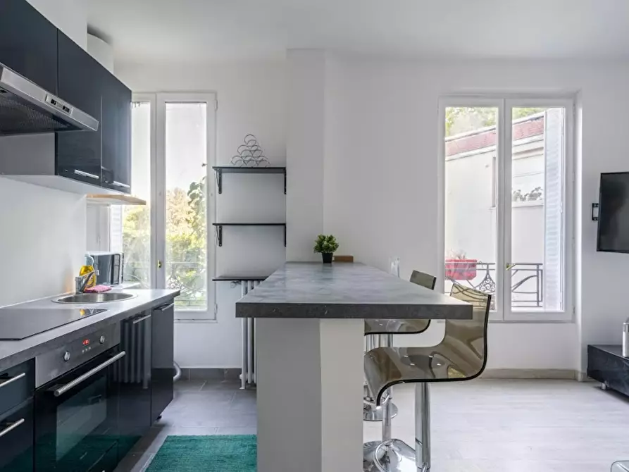 Immagine 9 di Appartamento in affitto  in Rue Jean Jaurès a Puteaux