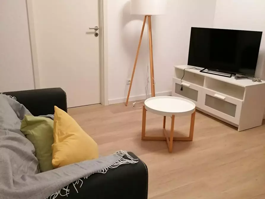 Immagine 4 di Camera in affitto  in Buchrainstraße a Frankfurt am Main