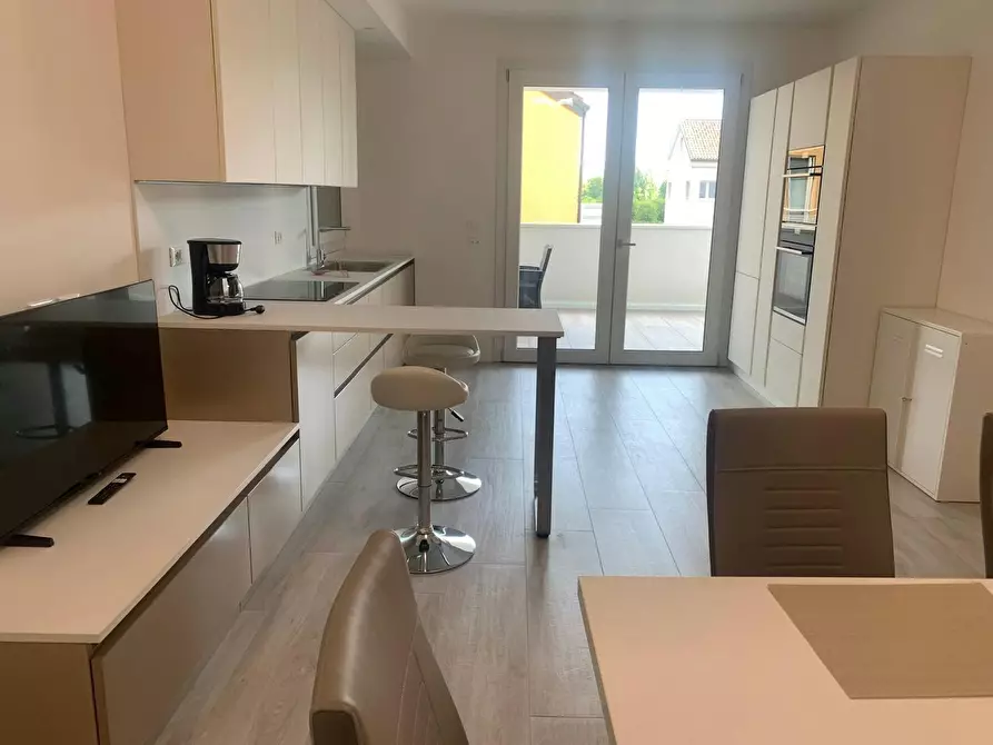 Immagine 2 di Appartamento in affitto  in Via Cà Fornoni a Venezia