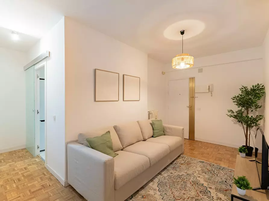 Immagine 10 di Camera in affitto  in Avenida de la Ciudad de Barcelona a Madrid