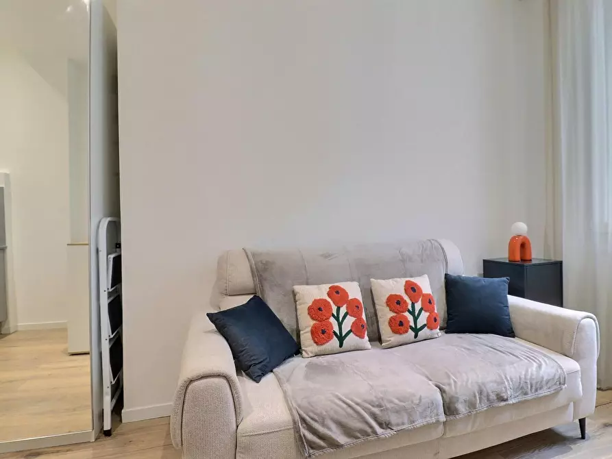 Immagine 5 di Appartamento in affitto  in Boulevard Voltaire a Paris