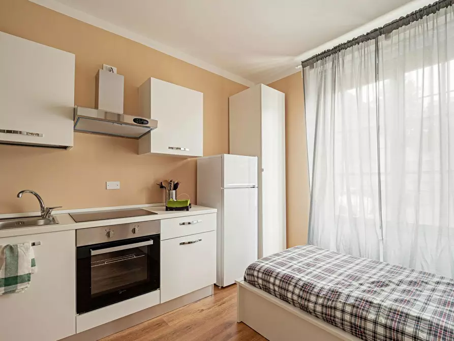 Immagine 6 di Appartamento in affitto  in Via Isaac Newton a Milano