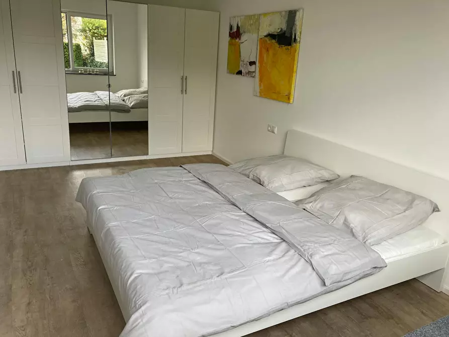 Immagine 1 di Appartamento in affitto  in Endersbacher Straße a Weinstadt