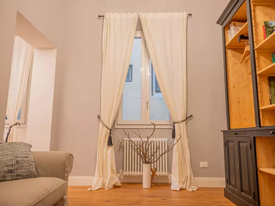 Immagine 4 di Appartamento in affitto  in Lungarno Benvenuto Cellini a Firenze