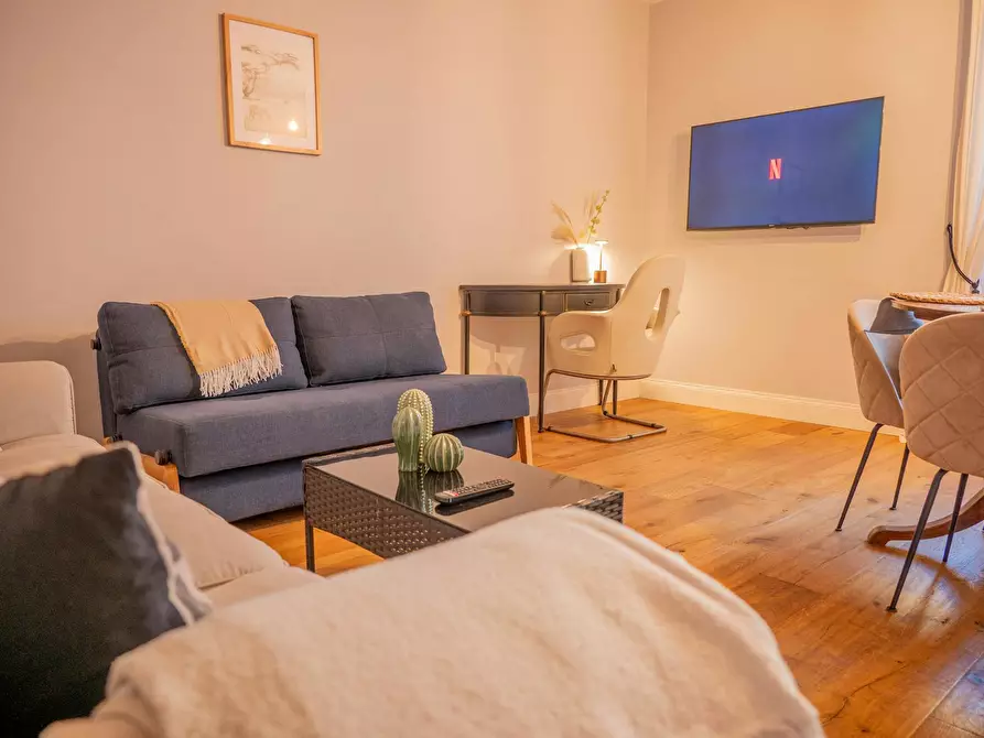 Immagine 1 di Appartamento in affitto  in Lungarno Benvenuto Cellini a Firenze