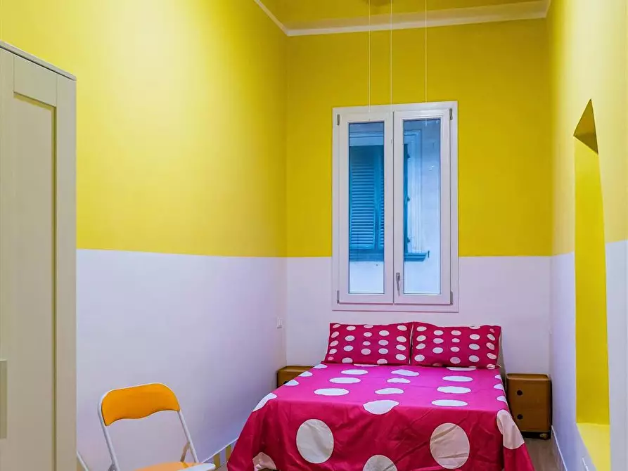 Immagine 2 di Camera condivisa in affitto  in Via di Mezzo a Firenze