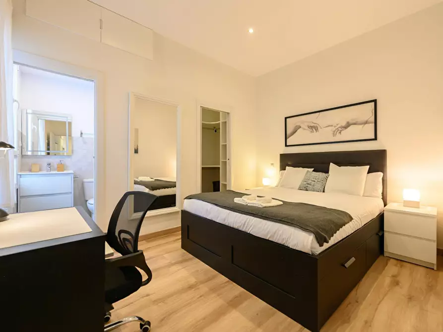 Immagine 1 di Appartamento in affitto  in Calle de Cartagena a Madrid