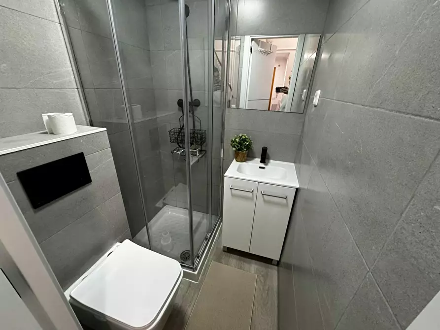 Immagine 9 di Camera in affitto  in Calle de Hortaleza a Madrid