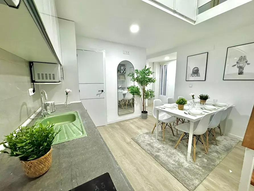 Immagine 2 di Camera in affitto  in Calle de Hortaleza a Madrid