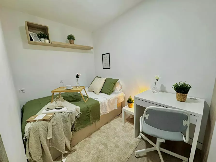 Immagine 1 di Camera in affitto  in Calle de Hortaleza a Madrid