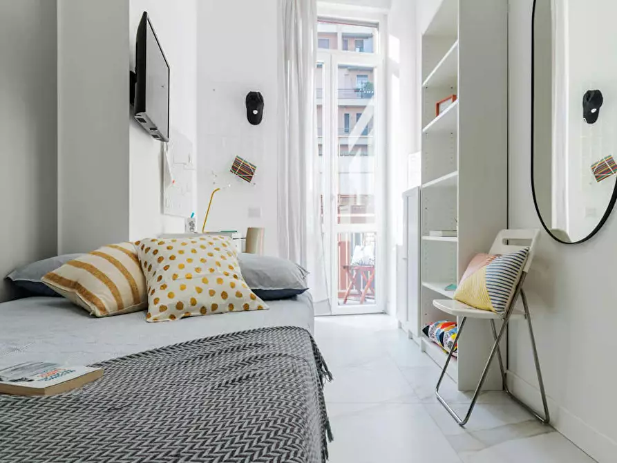 Immagine 2 di Camera in affitto  in Viale Bligny a Milano