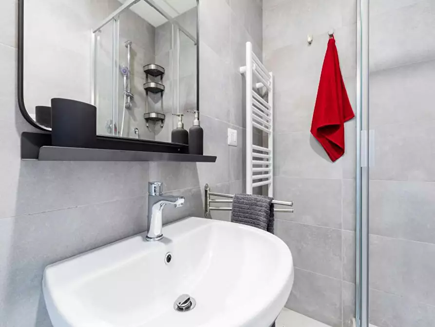 Immagine 10 di Camera in affitto  in Viale Bligny a Milano