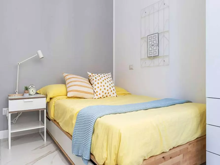 Immagine 2 di Camera in affitto  in Viale Bligny a Milano