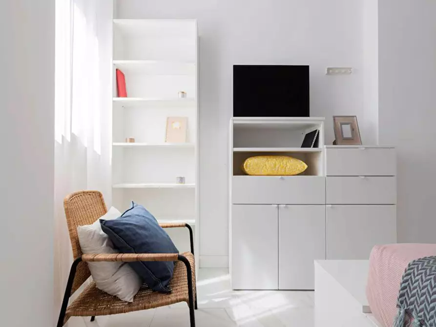 Immagine 8 di Camera in affitto  in Viale Bligny a Milano