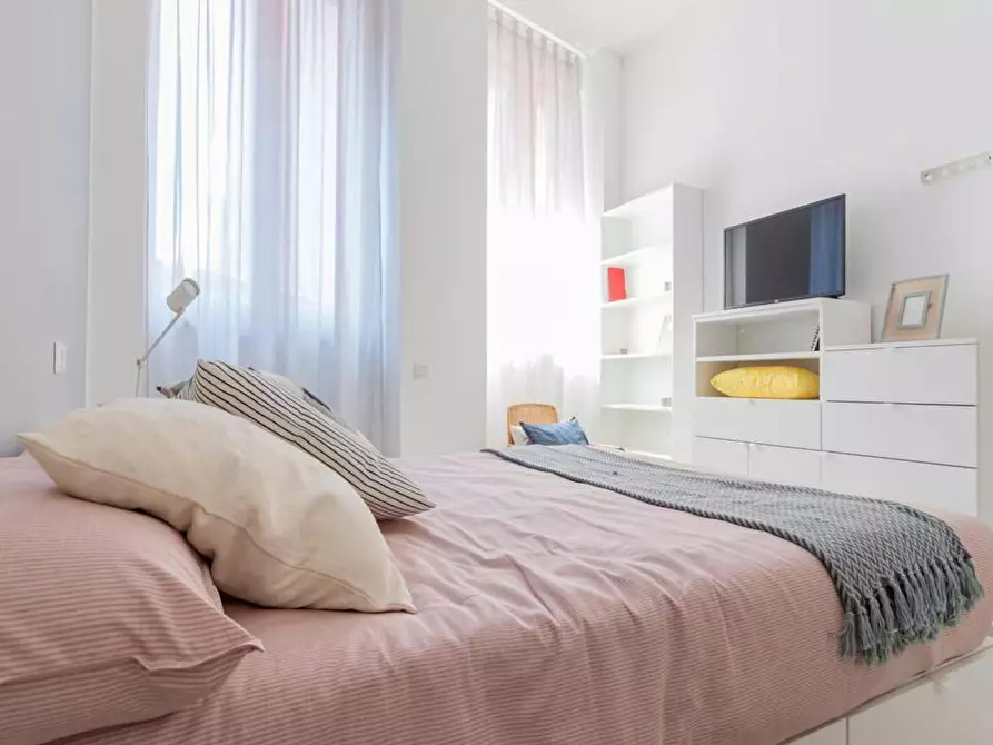 Immagine 5 di Camera in affitto  in Viale Bligny a Milano