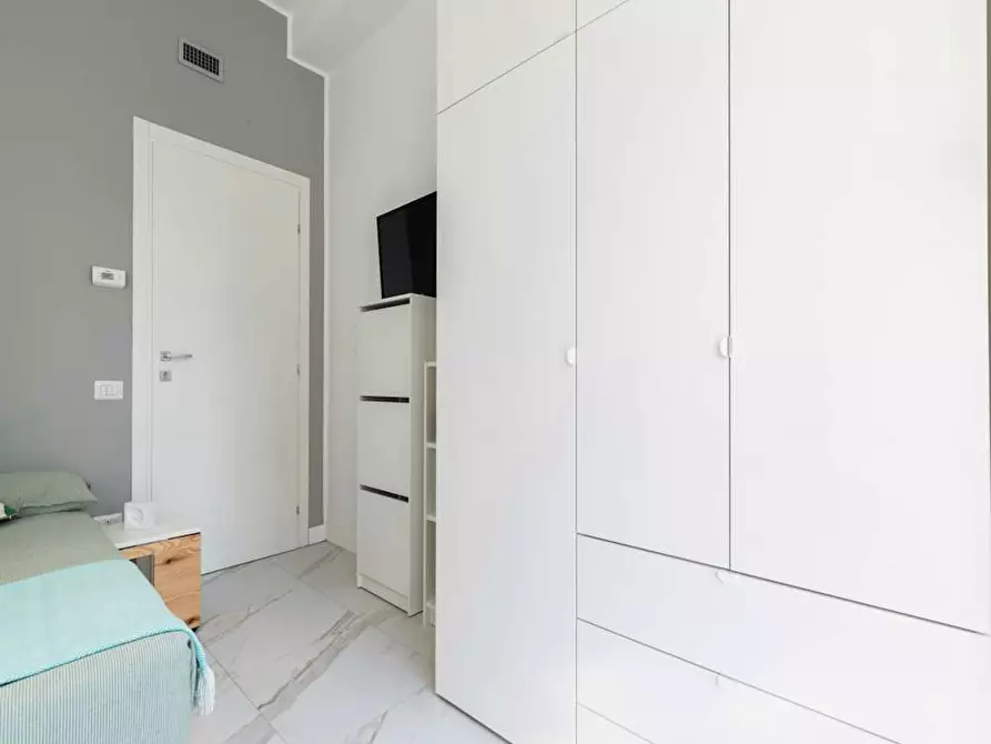 Immagine 5 di Camera in affitto  in Viale Bligny a Milano