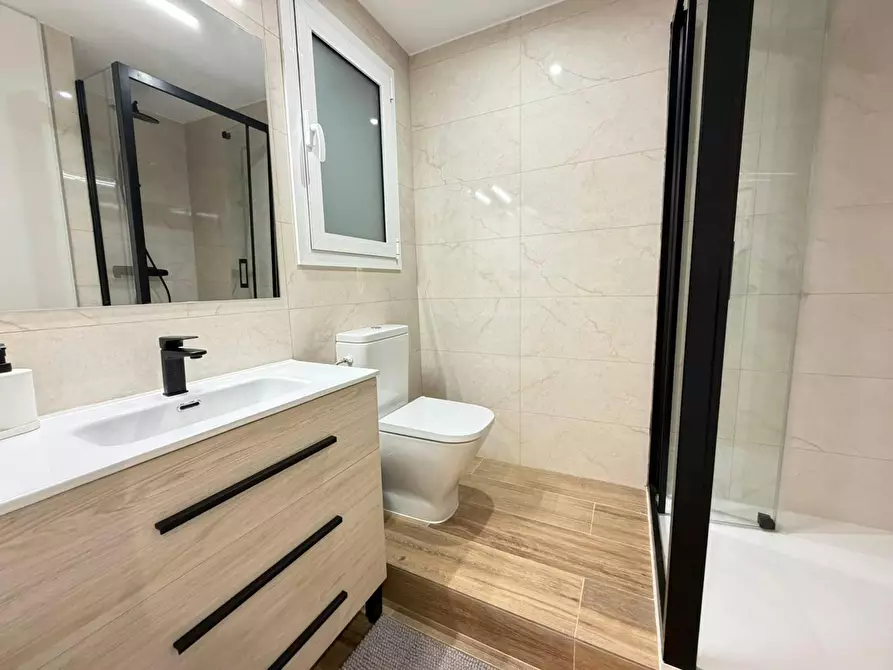 Immagine 6 di Camera in affitto  in Carrer d'Arimon a Barcelona