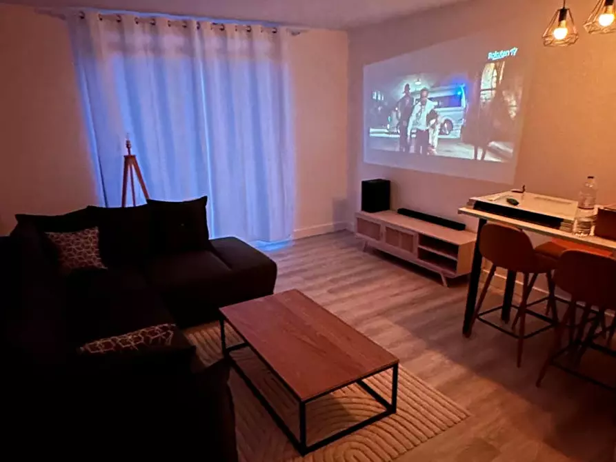 Immagine 4 di Camera in affitto  in Allée de l'Orangerie a Ablon-sur-Seine