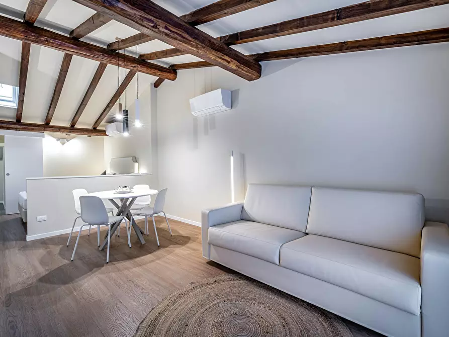 Immagine 2 di Appartamento in affitto  in Via Buonconti a Prato