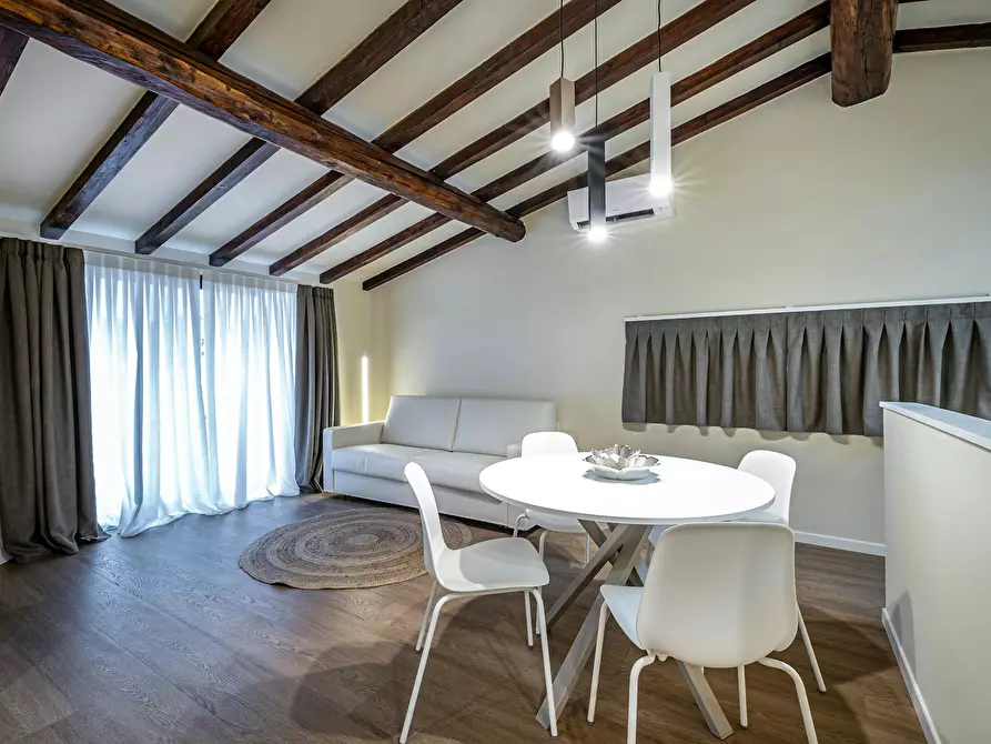 Immagine 5 di Appartamento in affitto  in Via Buonconti a Prato