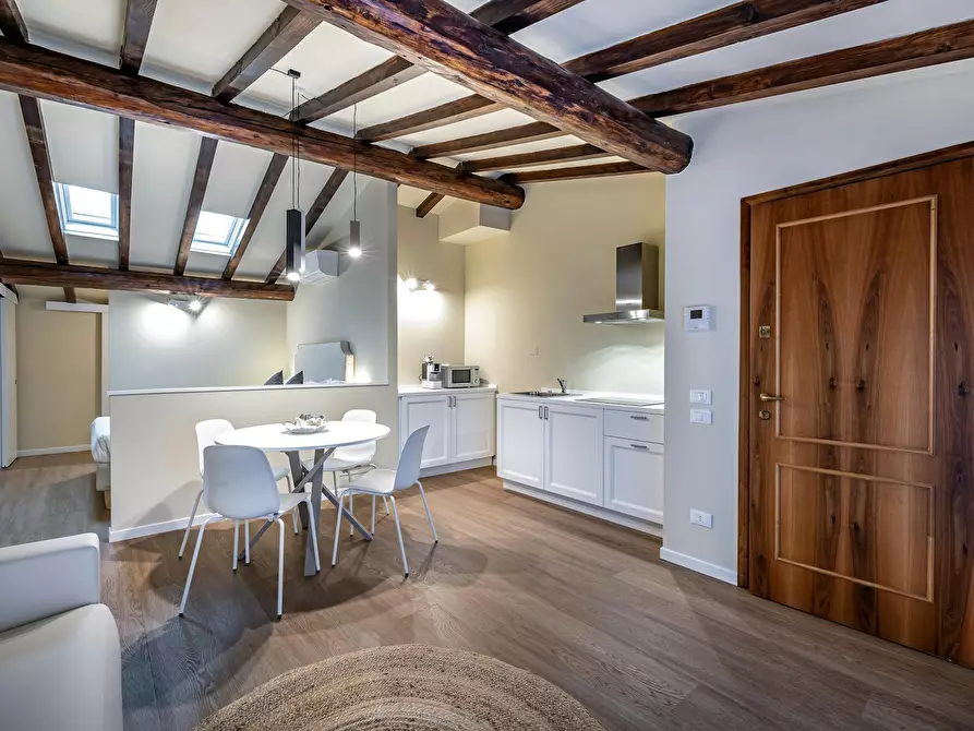 Immagine 4 di Appartamento in affitto  in Via Buonconti a Prato