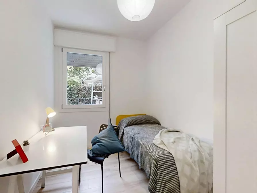 Immagine 1 di Camera in affitto  in Via Armistizio a Padova