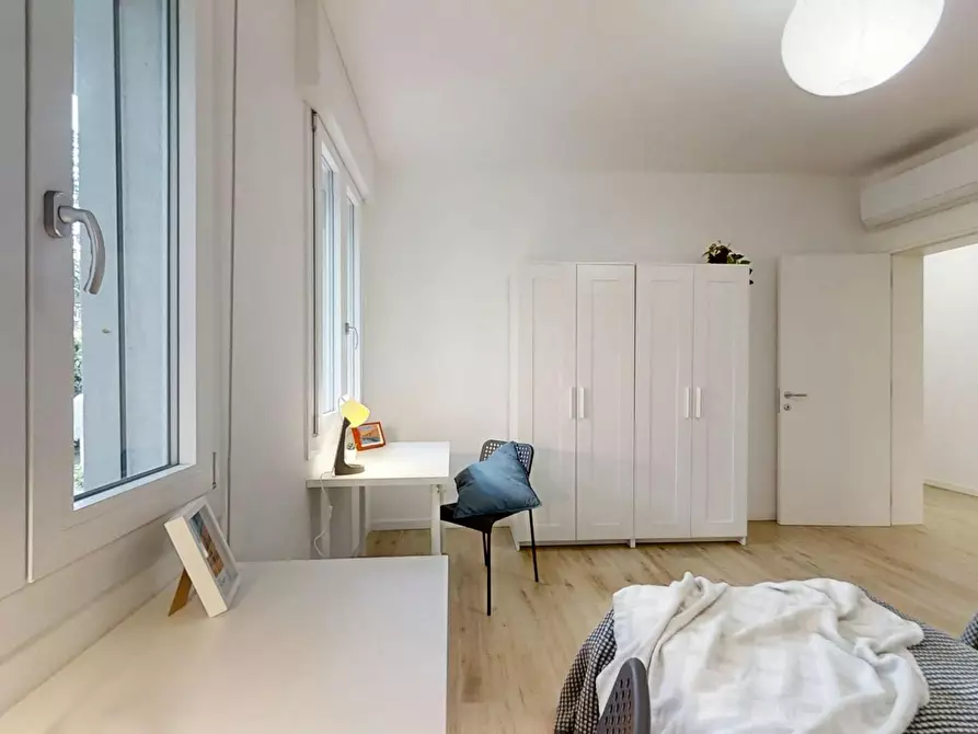 Immagine 4 di Camera in affitto  in Via Armistizio a Padova