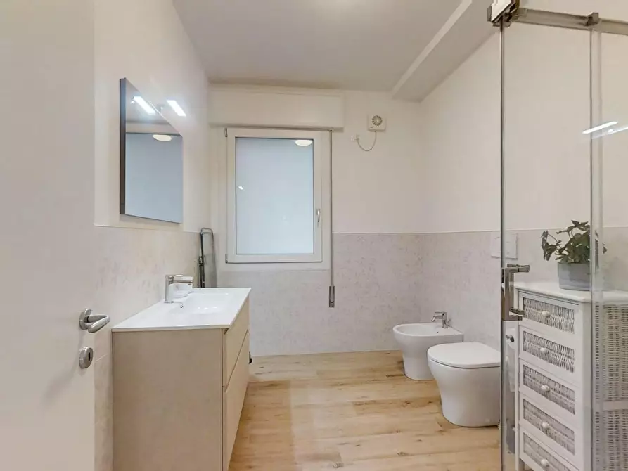 Immagine 10 di Camera in affitto  in Via Armistizio a Padova