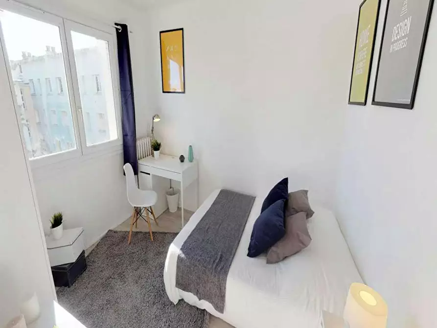 Immagine 2 di Camera in affitto  in Rue du Faubourg Saint-Jaumes a Montpellier